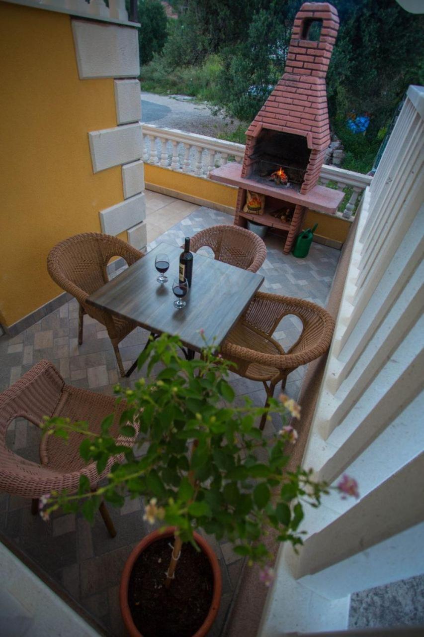 Apartments Dami - 100M From The Sea Orebić Dış mekan fotoğraf